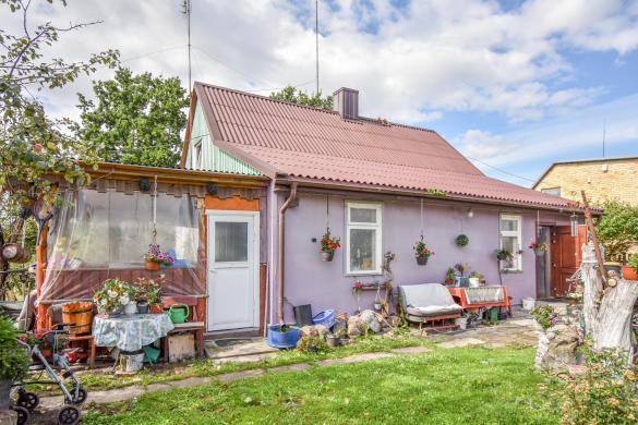 Erdvus namas Bliūdžių k.-2