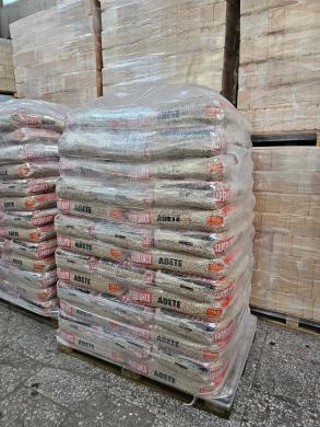 Granulės didmaišiuose ir maišiukuose 15kg.-2