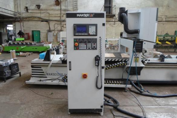 21-70-8057 MAKSER TEAM CNC centras (naudotas)-4