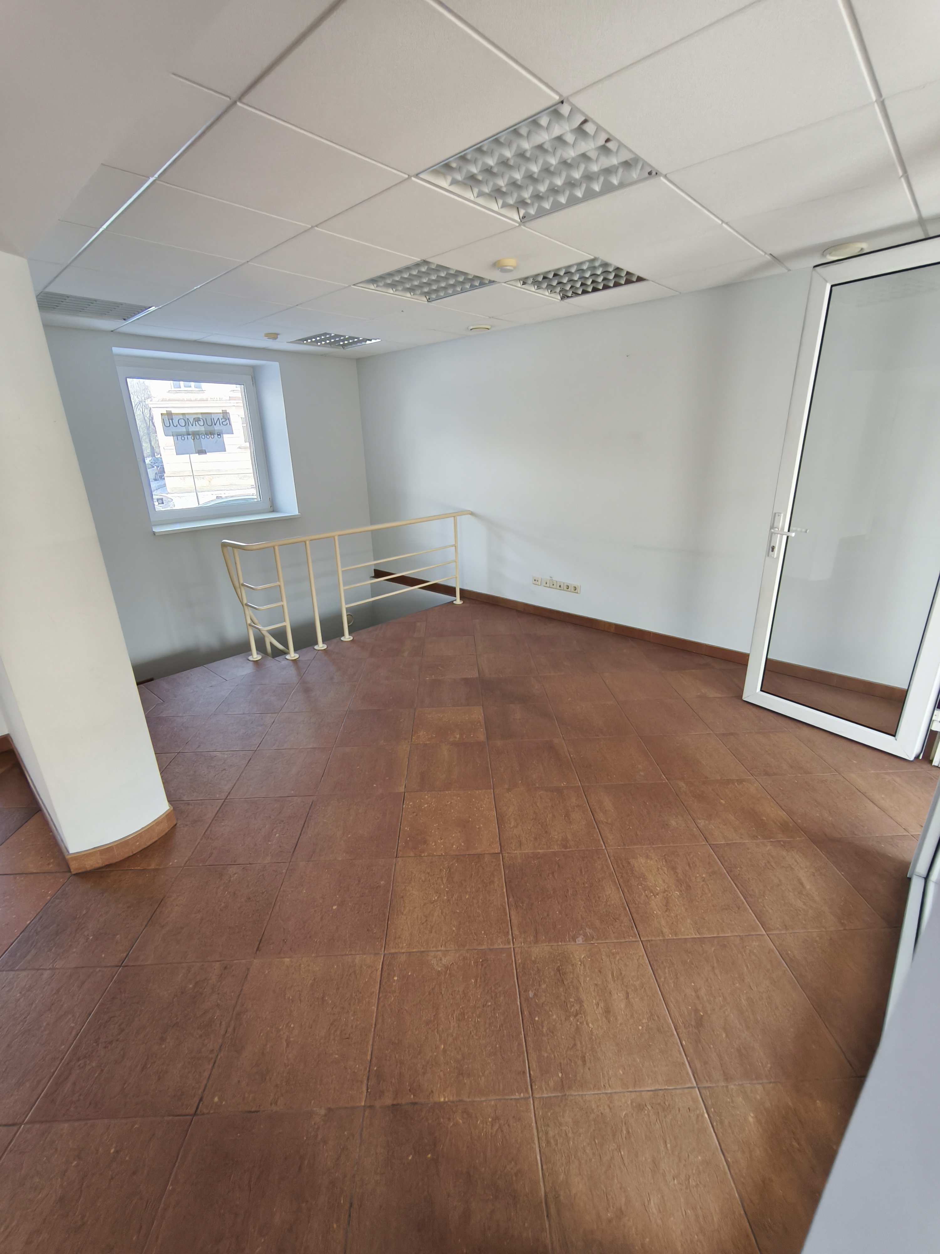 Nuomojamos 95 kv.m. Administracinės patalpos S. Daukanto g.-0