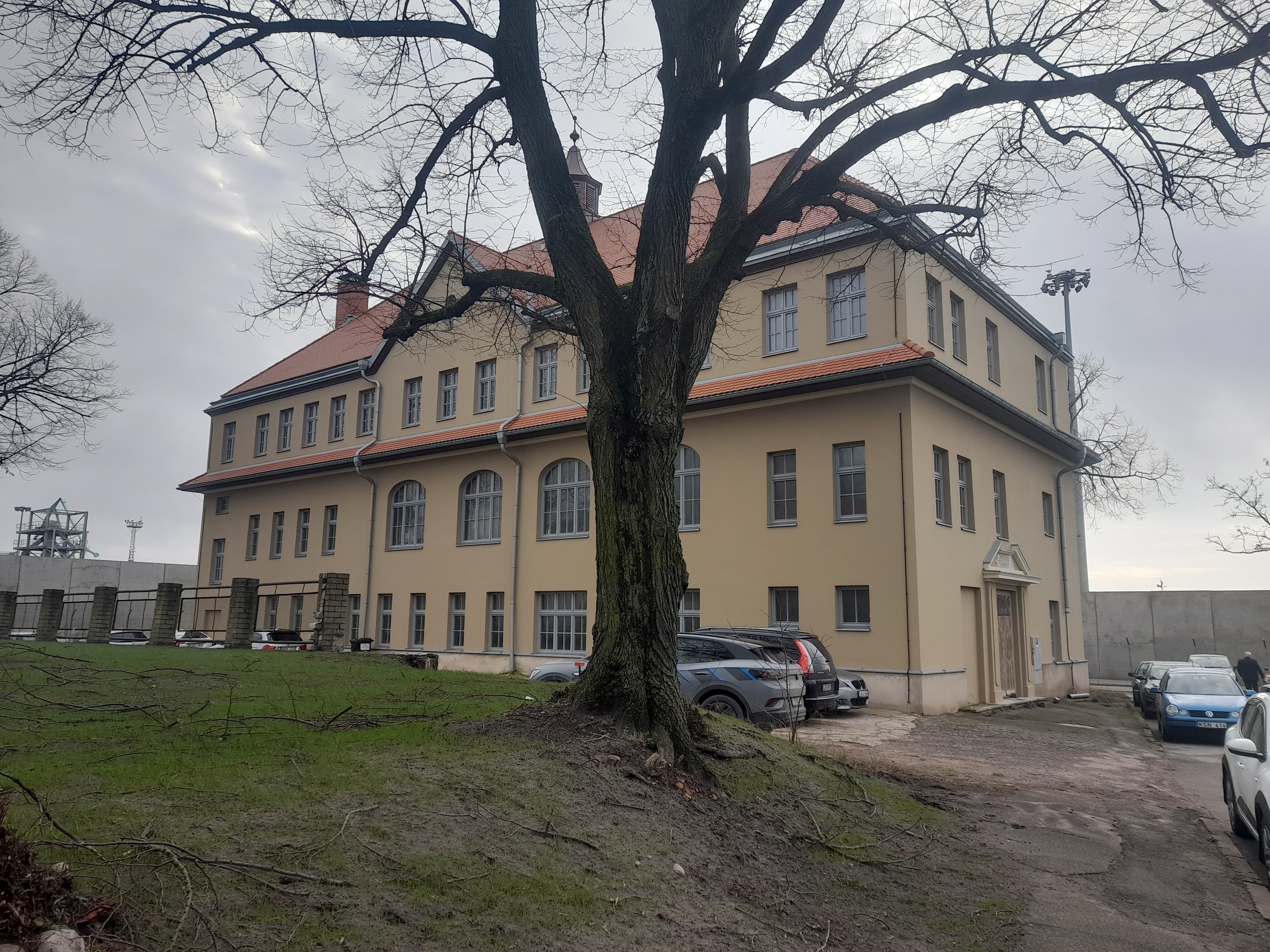 Parduodamas Pastatas Klaipėdos miesto centre Naujoji Uosto g. Plotas 844 kv.m.-0